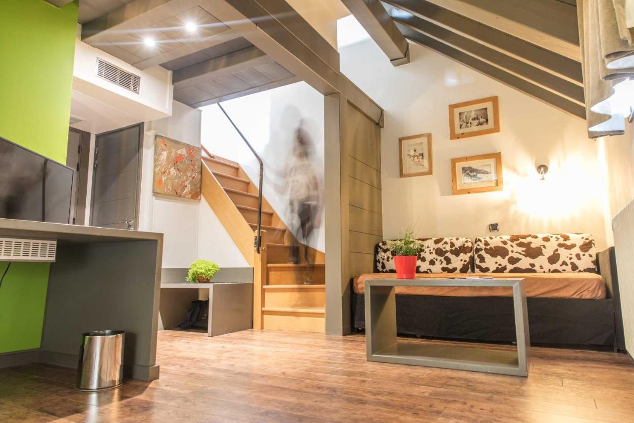 La Maison Rouge Chambéry Zewnętrze zdjęcie