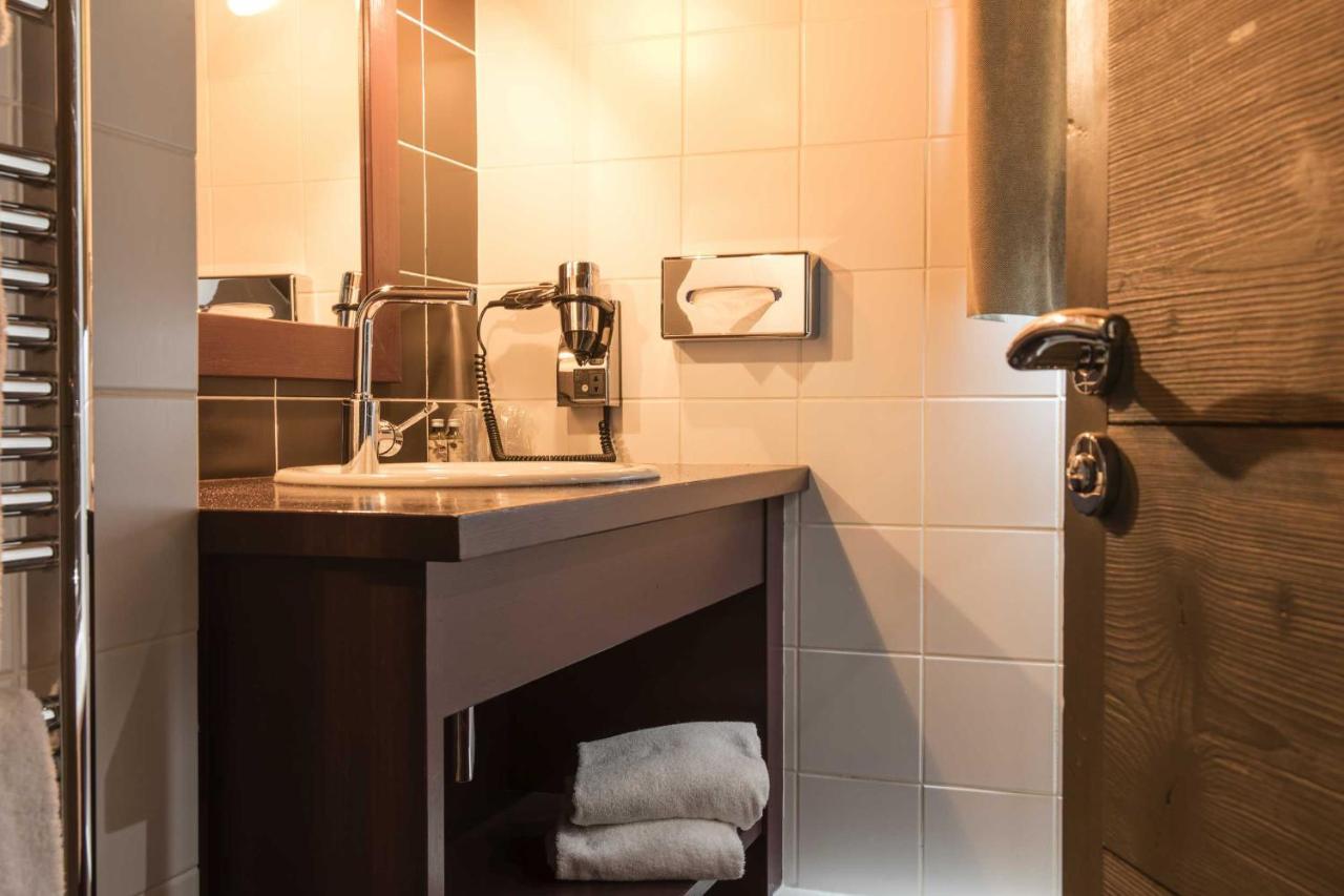 La Maison Rouge Chambéry Zewnętrze zdjęcie
